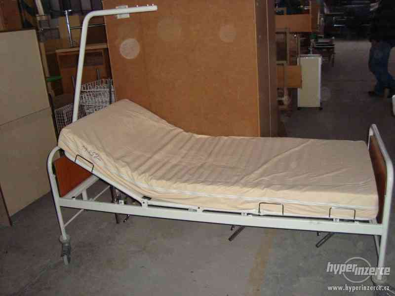 postel zdravotní - foto 1
