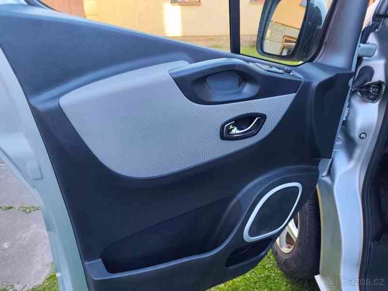 Renault Trafic 1,6   dCi, 92kW, 8 míst - foto 10