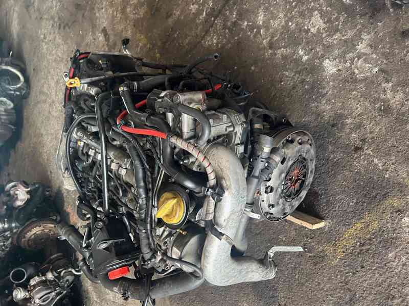 Motor 2,4JTD 147KW 939A3000 Alfa Romeo prodám komp - foto 3