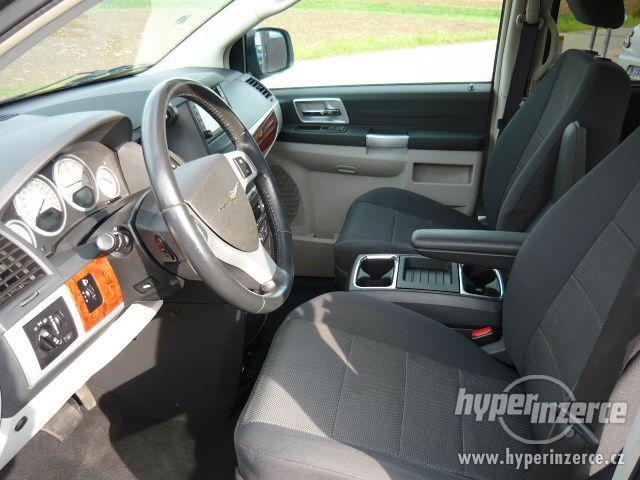 Chrysler Grand Voyager 2,8 CRDi SWEE GO DVD 2009 - foto 8