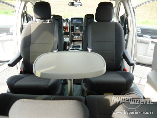 Chrysler Grand Voyager 2,8 CRDi SWEE GO DVD 2009 - foto 14