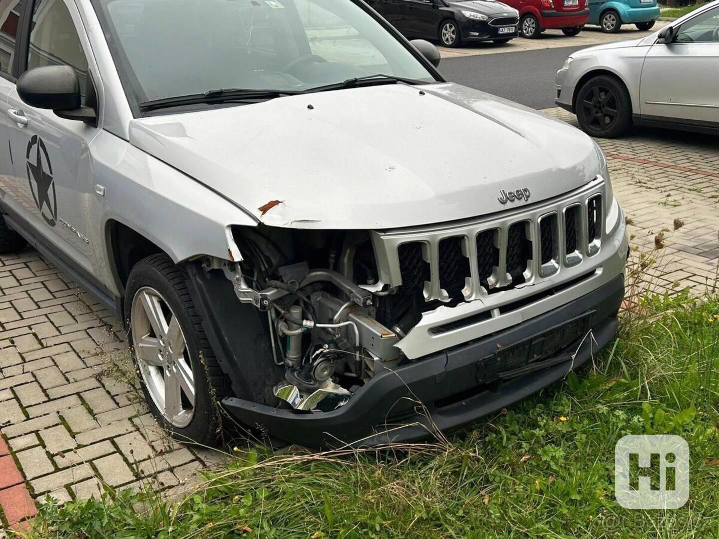 Jeep Compass 2,2   CRD limited - foto 1