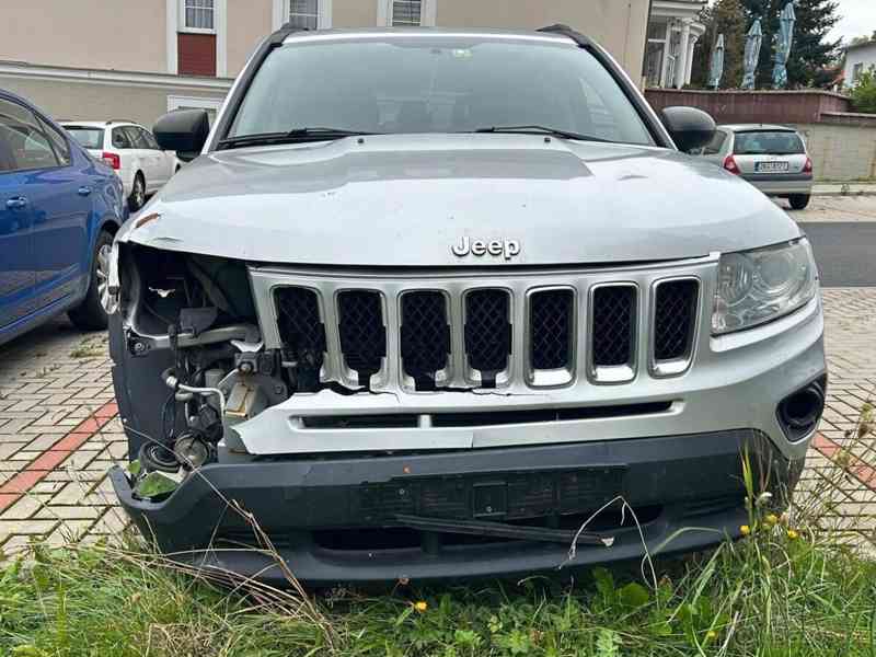 Jeep Compass 2,2   CRD limited - foto 8
