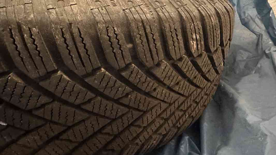 Kompletní sada zimní pneumatiky Continental TS860 195/65 R15 - foto 8