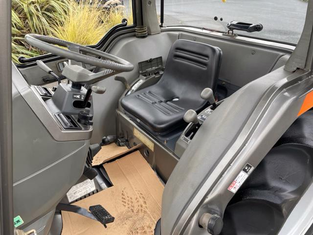 Traktor ISEKI TG-33 - foto 4