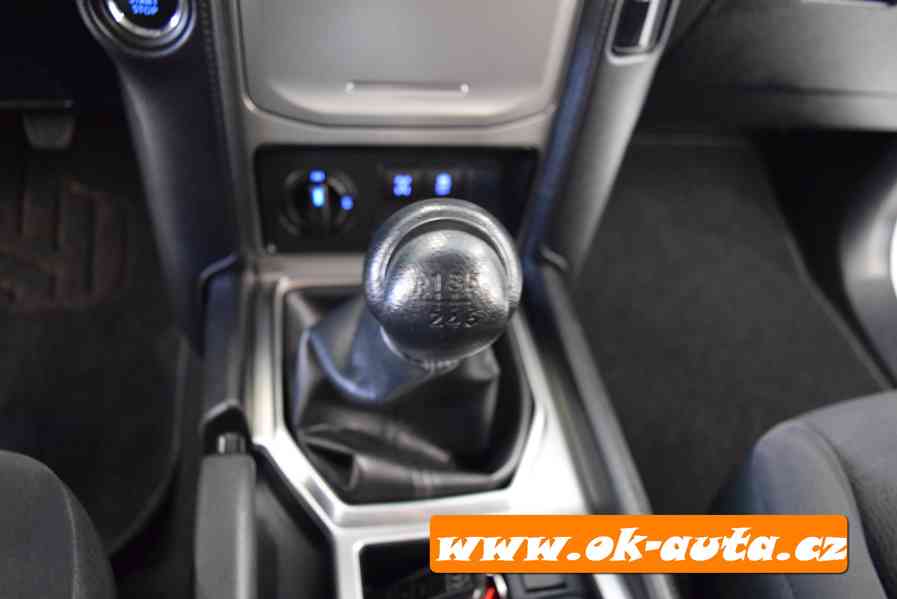 TOYOTA LAND CRUISER 2.8 D-4D LIFE 4x4 10/2018-DPH - foto 19