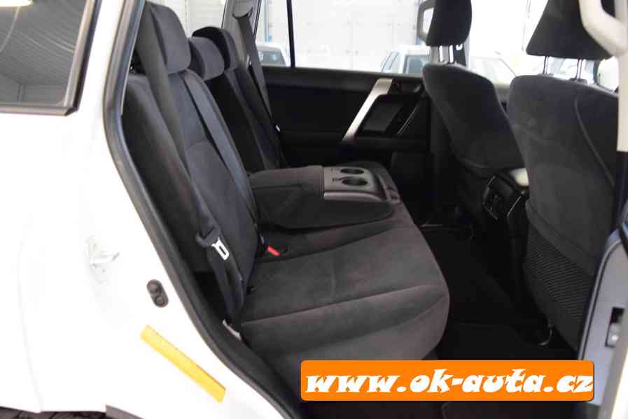 TOYOTA LAND CRUISER 2.8 D-4D LIFE 4x4 10/2018-DPH - foto 9