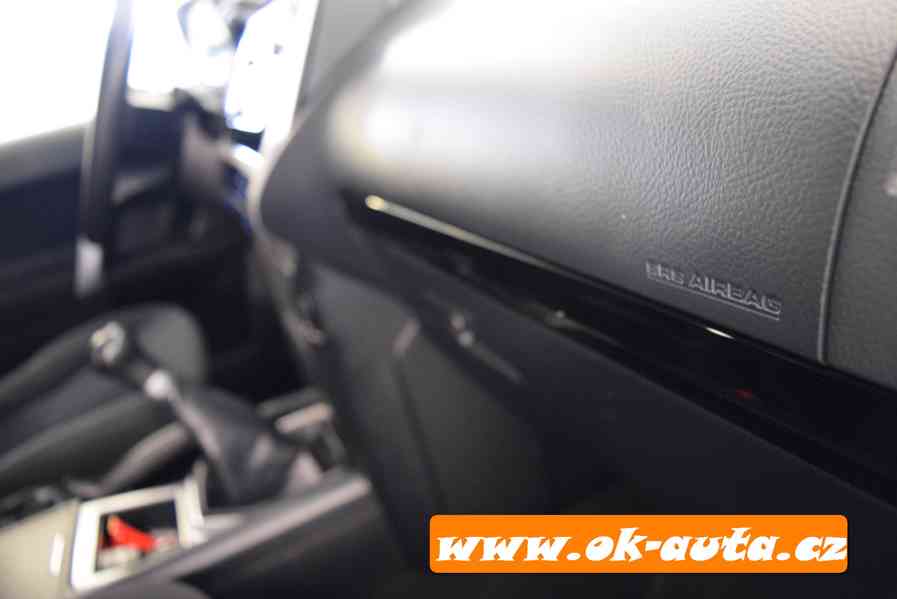 TOYOTA LAND CRUISER 2.8 D-4D LIFE 4x4 10/2018-DPH - foto 14