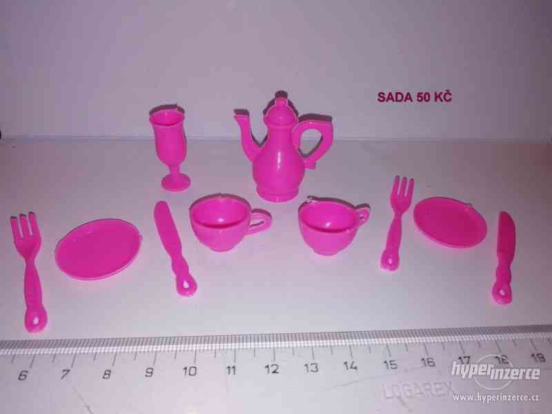 plastové mini nádobí pro panenky - foto 2
