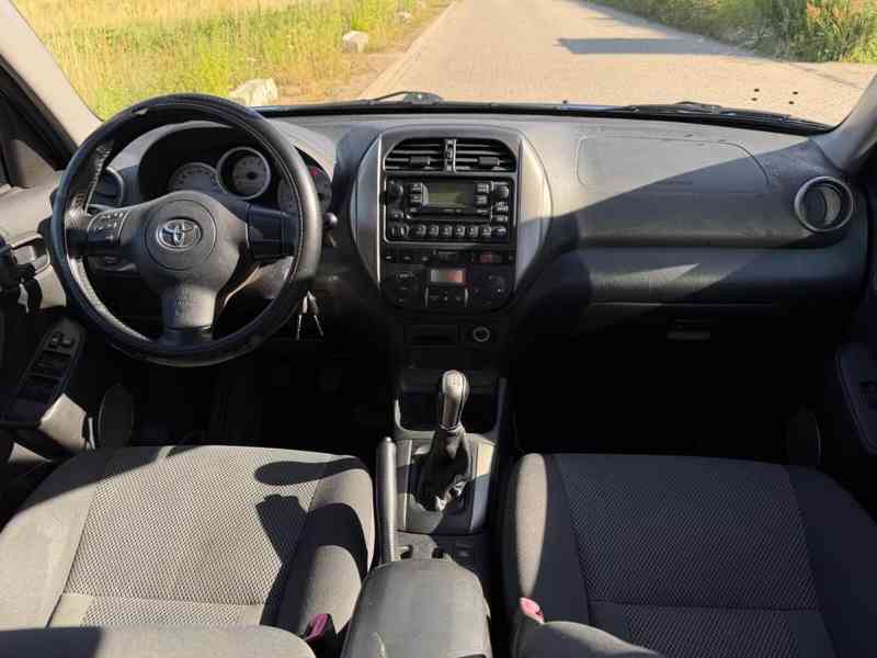 Toyota RAV 4 2.0i 4x4  benzín 110kw - foto 4