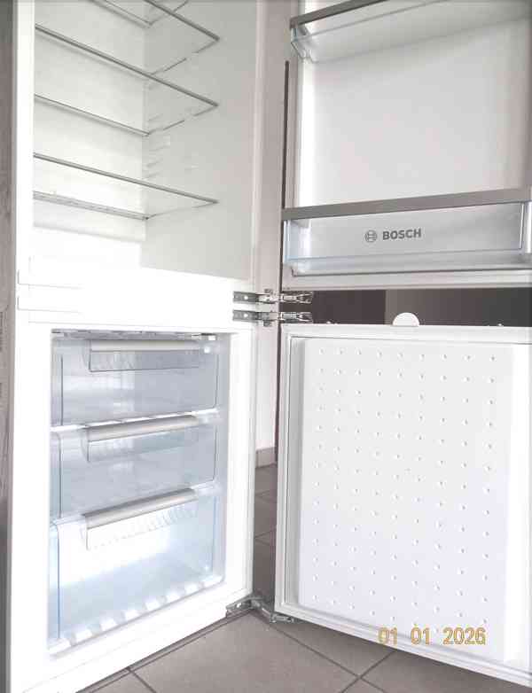 Kvalitní  kombinovaná  lednice  Bosch, tř. A+ - foto 4