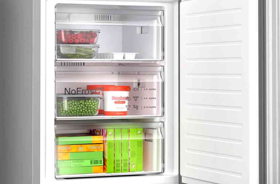 Kvalitní  kombinovaná  lednice  Bosch, tř. A+ - foto 13