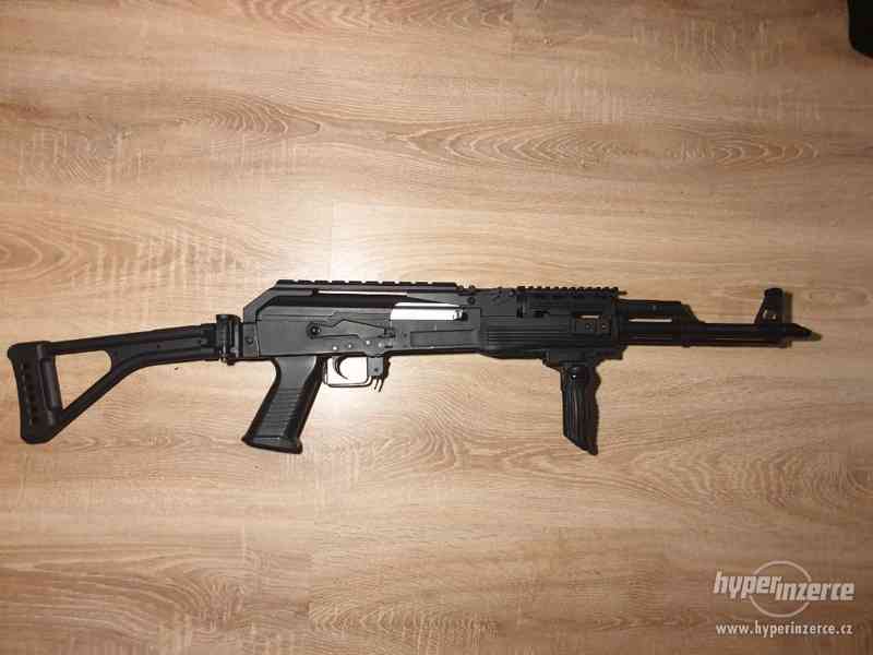 AIRSOFTOVÁ ZBRAŇ AK-74U TACTICAL (CM.039U) - CELOKOV - foto 5
