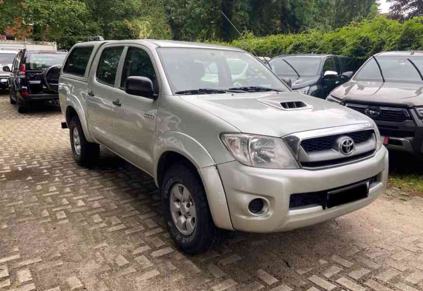 Toyota Hilux 2.5D4D 88kw - foto 3