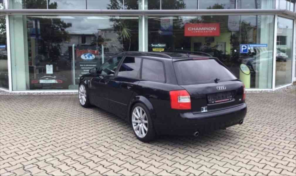 Audi A4 Avant 3,0 220 PS • Automat • Xenony - foto 3
