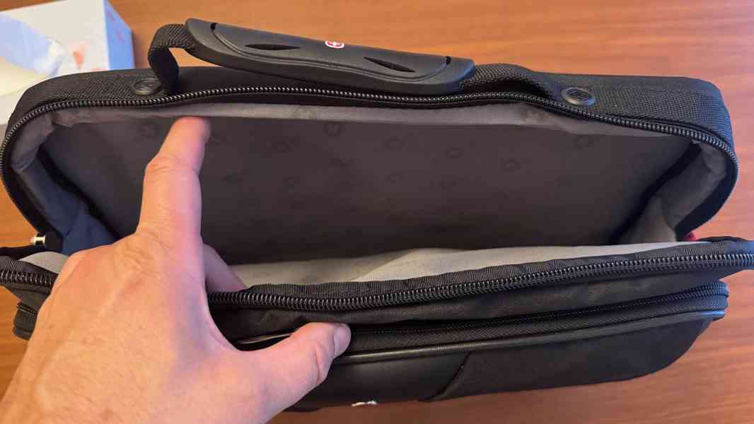 Kufr Wenger Patriot - foto 8