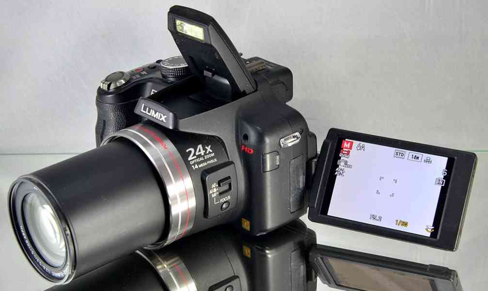 Panasonic Lumix DMC-FZ100 24x Op.Zoom*Full HDV*BAG - foto 4