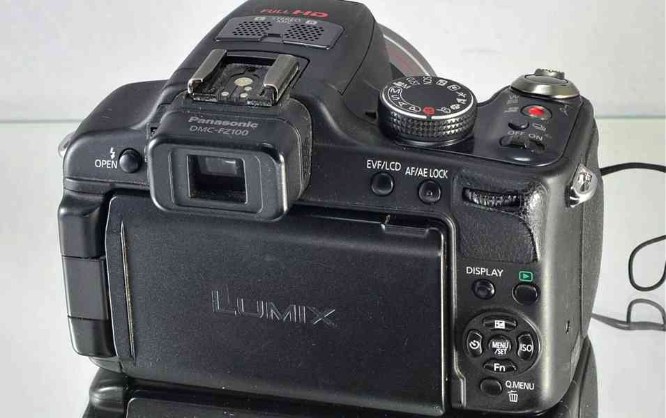 Panasonic Lumix DMC-FZ100 24x Op.Zoom*Full HDV*BAG - foto 9