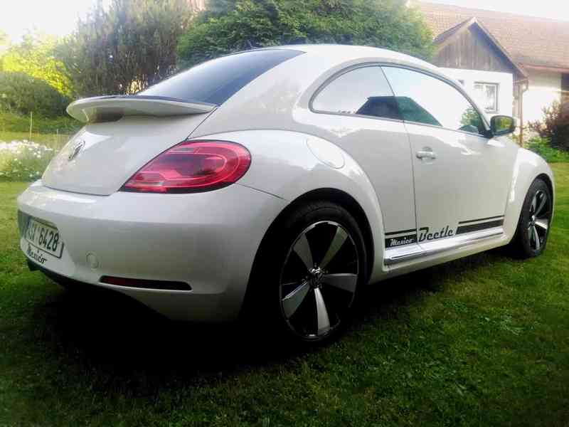 VW Beetle, automat, 2.5i, 125kw, 2013 - foto 2
