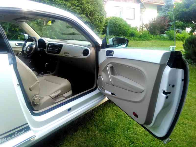 VW Beetle, automat, 2.5i, 125kw, 2013 - foto 7