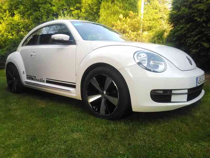 VW Beetle, automat, 2.5i, 125kw, 2013 - foto 1