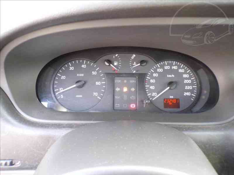 Renault Scenic 1,4 16V-nová STK - foto 6