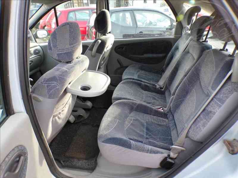 Renault Scenic 1,4 16V-nová STK - foto 8
