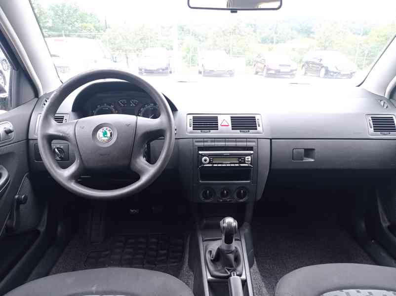 Škoda Fabia 1.2 HTP Klima - foto 20