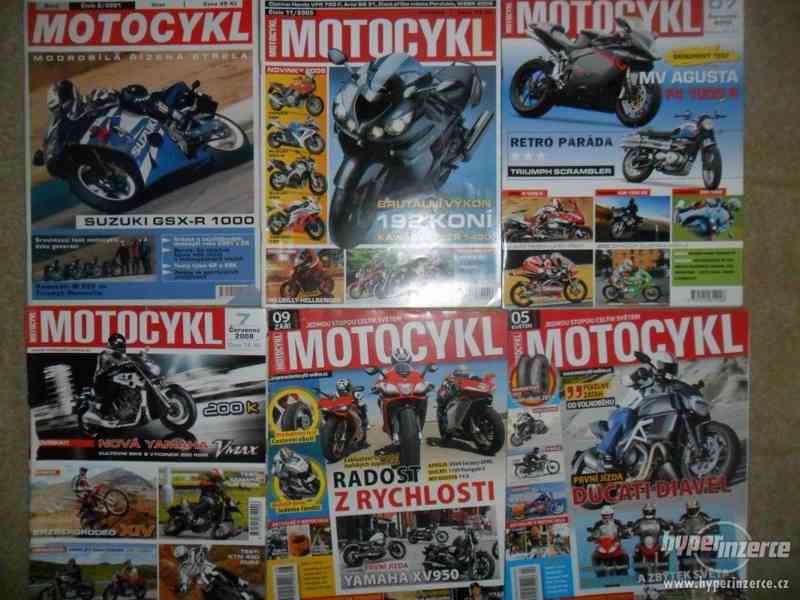 Prodám starší časopisy o motorismu - foto 2