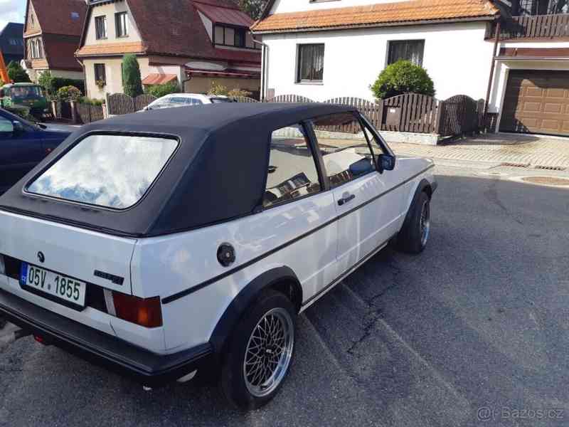 Volkswagen Golf 1,8   benzín 66 kw - foto 6