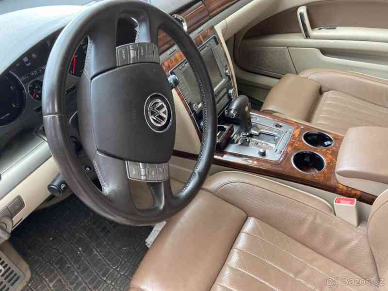 Volkswagen Phaeton 3,0   Individual TDI 176Kw - foto 17