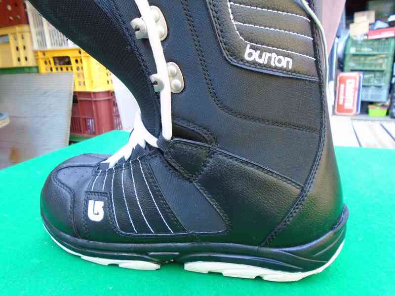 Dámské boty na Snowboard Burton Casa black/white vel. 41 top - foto 10