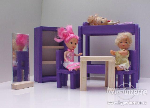 Dřevěný nábytek pro panenky pokojíček - foto 1