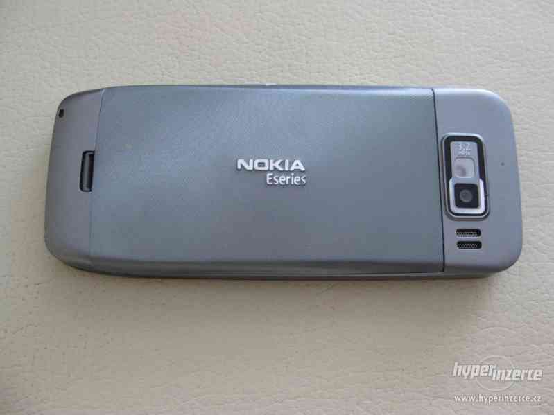 Nokia E52 - mobilní telefony z r.2009 od 150,-Kč - foto 8