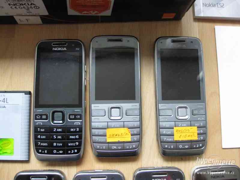 Nokia E52 - mobilní telefony z r.2009 od 150,-Kč - foto 22