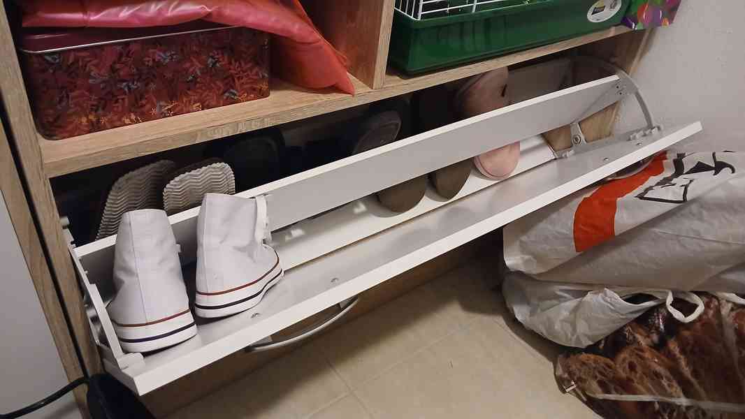 Předsíňová a botníková skříň (2 ks) - dekor dub - foto 8