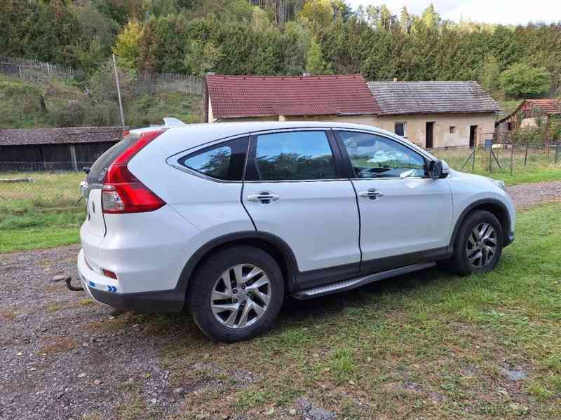 Honda CR-V 1,6   2016 - foto 2