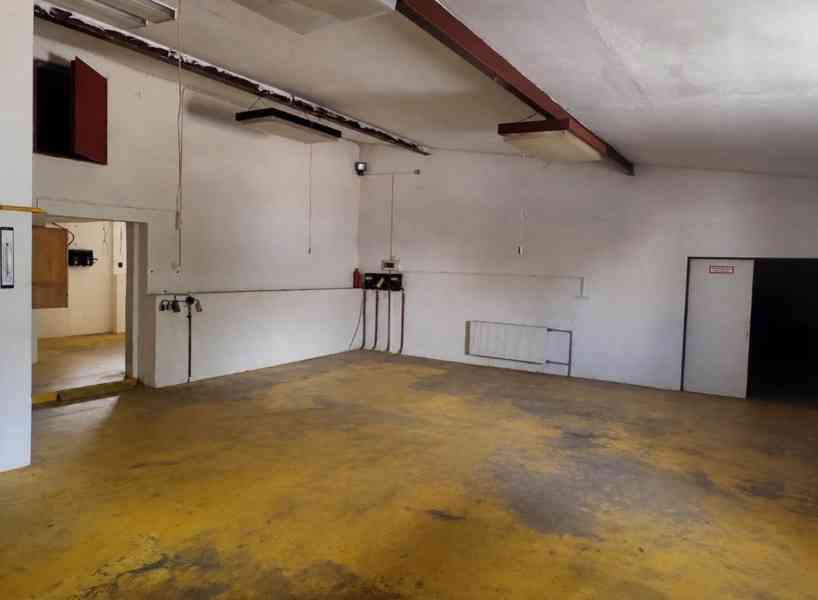 Pronájem výrobní/skladové haly 272m² - foto 4