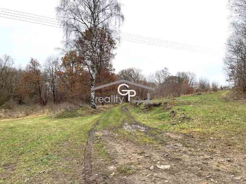 Prodej nemovitosti s pozemky v obci Hracholusky - foto 24