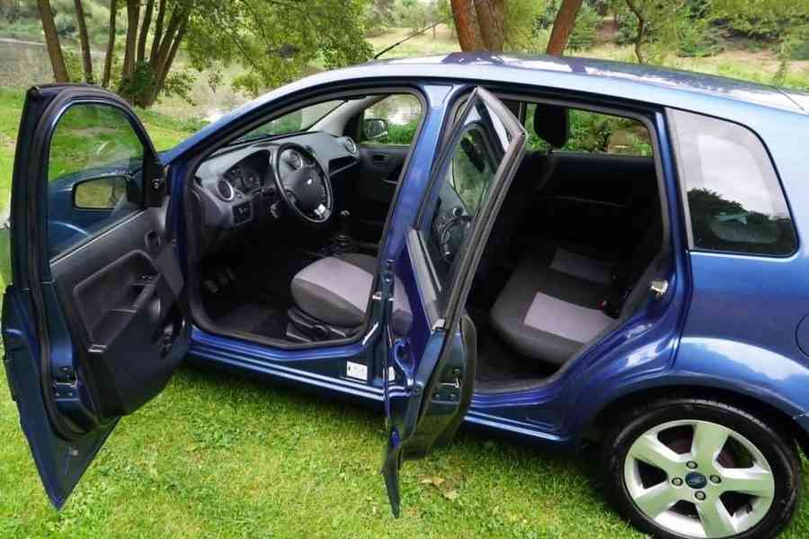 Ford Fiesta  1,4 Diesel - foto 8