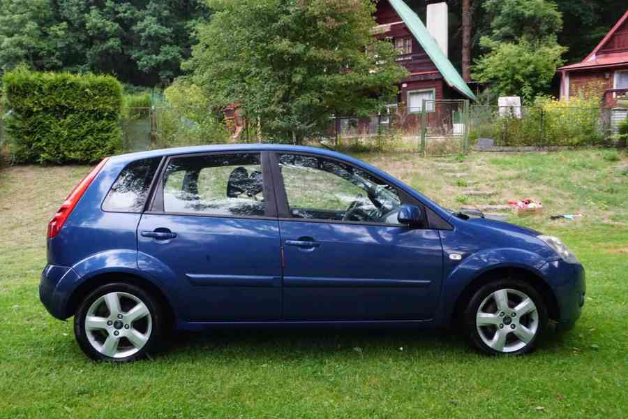 Ford Fiesta  1,4 Diesel - foto 4