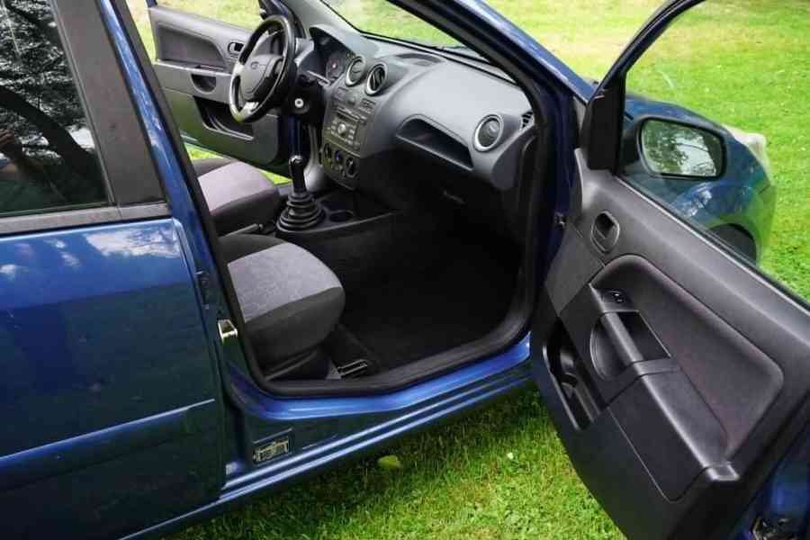 Ford Fiesta  1,4 Diesel - foto 14