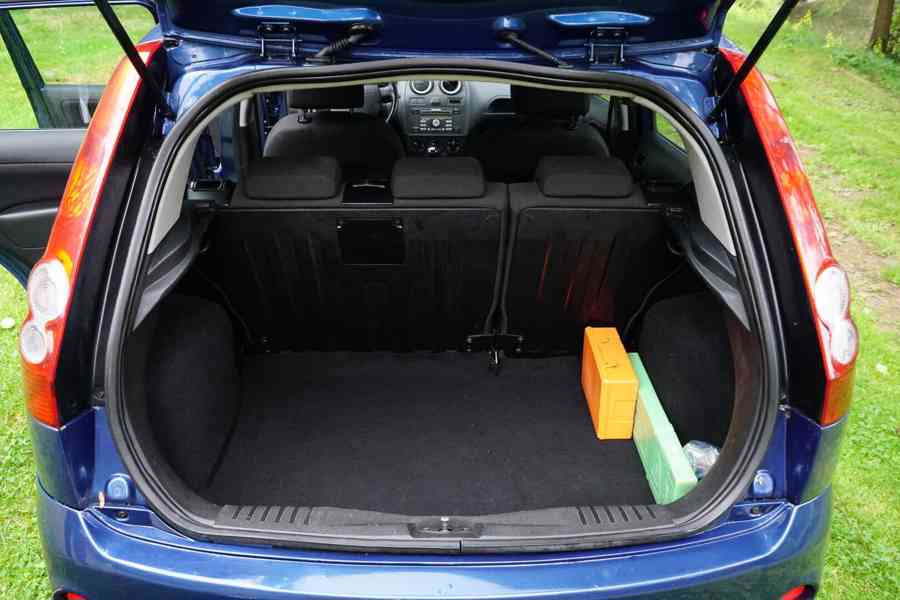 Ford Fiesta  1,4 Diesel - foto 12