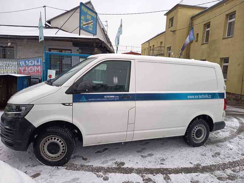 Volkswagen Transporter 2,0TDI 3-mistný ČR 1 maj DPH  - foto 2