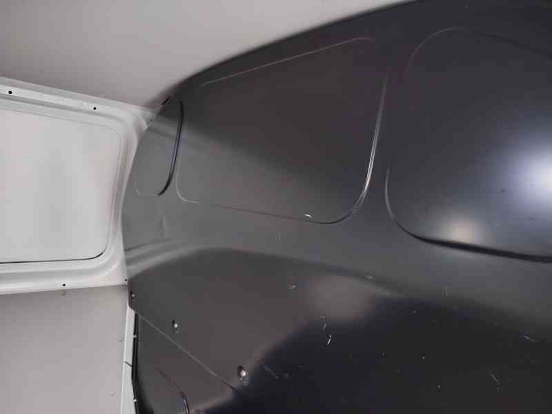 Volkswagen Transporter 2,0TDI 3-mistný ČR 1 maj DPH  - foto 14