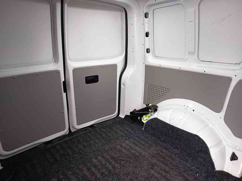 Volkswagen Transporter 2,0TDI 3-mistný ČR 1 maj DPH  - foto 12