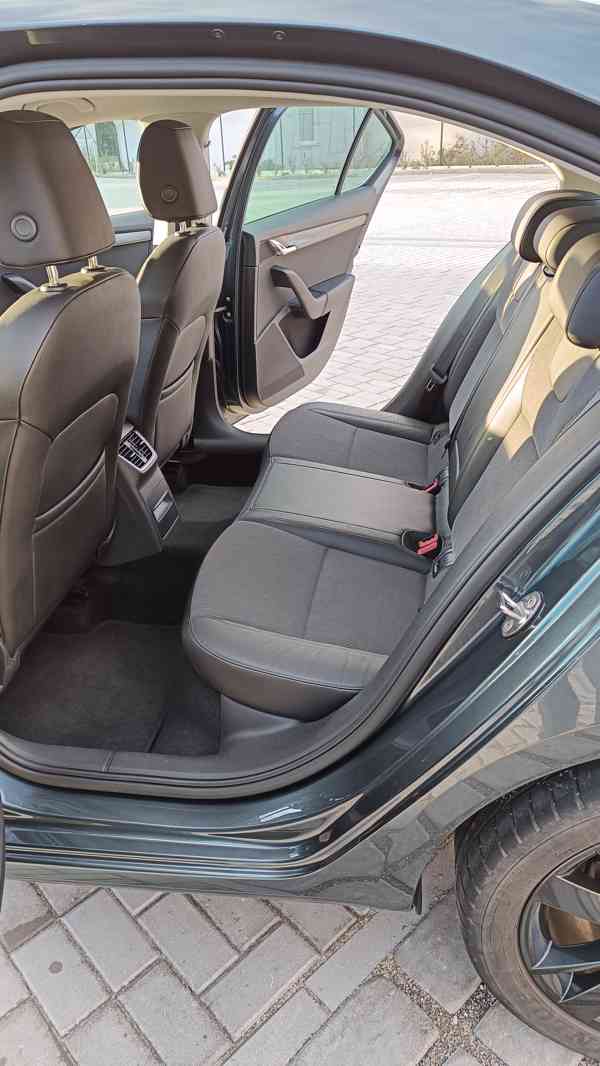 Škoda Octavia 3 Style Plus 2.0 TDI 110kW - foto 8