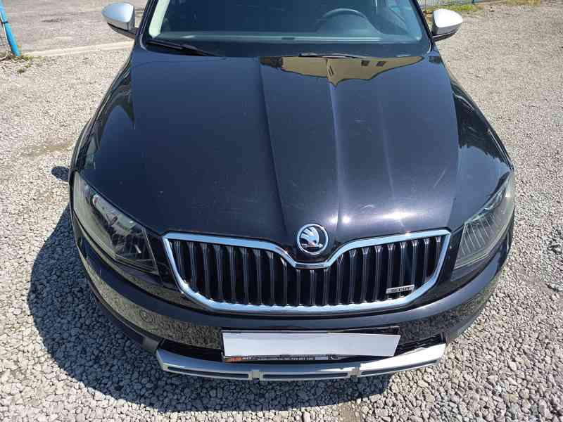 ŠKODA Octavia combi 2,0TDI Scout 4x4 - foto 7