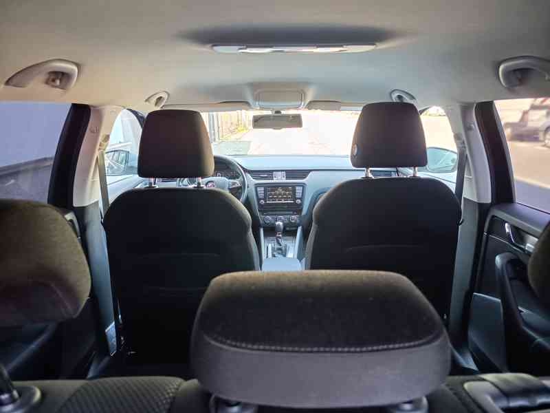 ŠKODA Octavia combi 2,0TDI Scout 4x4 - foto 31