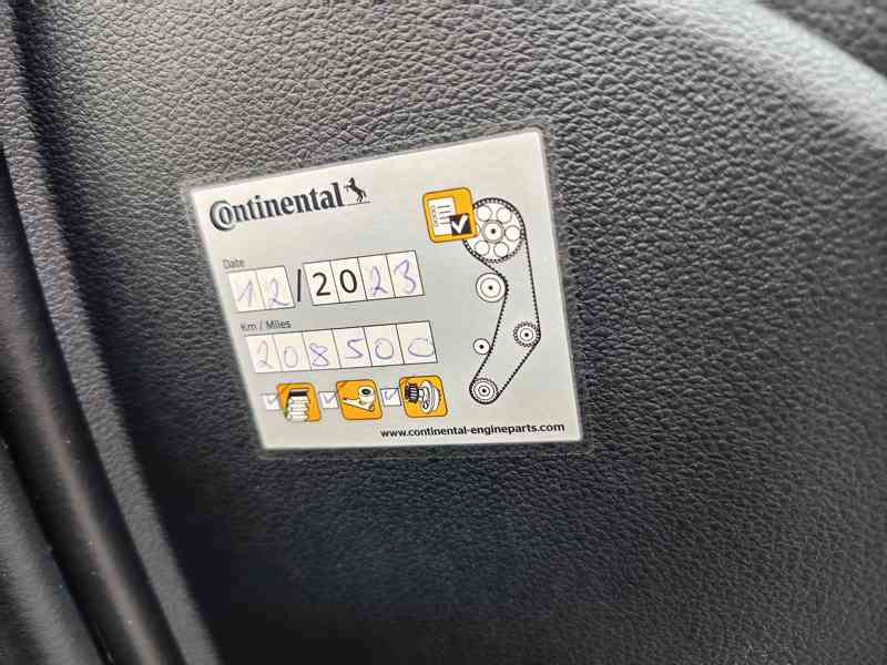 ŠKODA Octavia combi 2,0TDI Scout 4x4 - foto 32
